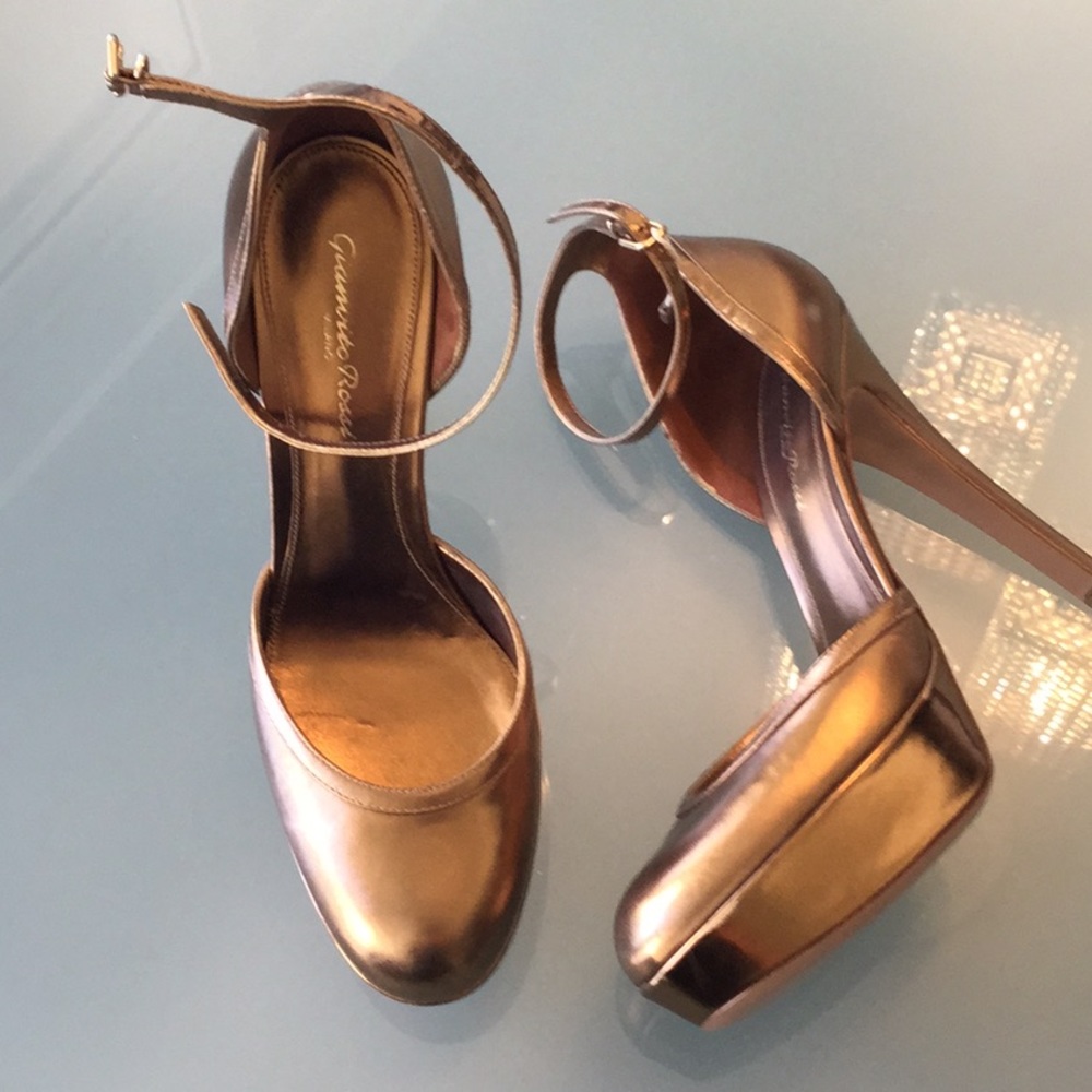 Generio Rossi Milano size 40 shoes bronze